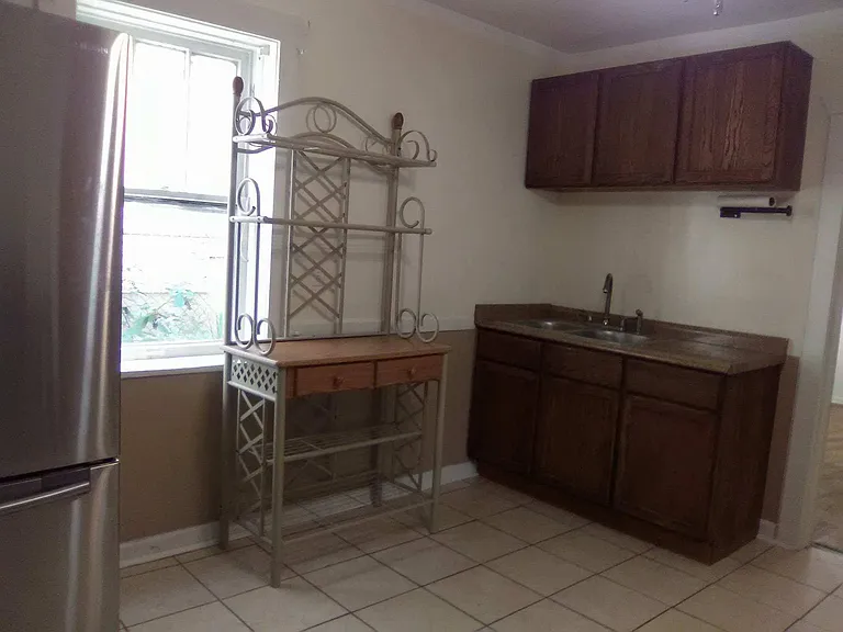 3011 S Arch St — Photo 14