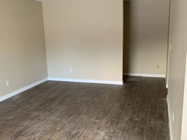 4608 52nd Ave — Photo 5
