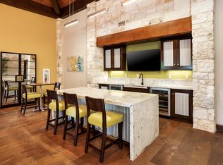 2801 S Lakeline Blvd, Cedar Park, TX 78613