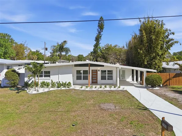 2989 Greenbriar St, Sarasota, FL 34237
