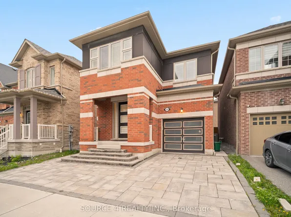 2426 Hibiscus Dr, Pickering, ON L1X 0G7