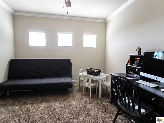 5th image of 306 Stonehouse Ln