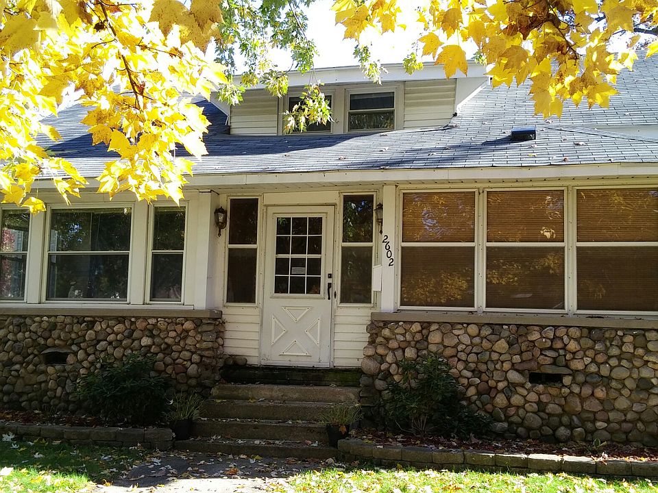 Front of house facing west on Central Avenue
