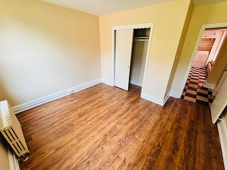 281 Rochelle Ave #1 — Photo 8