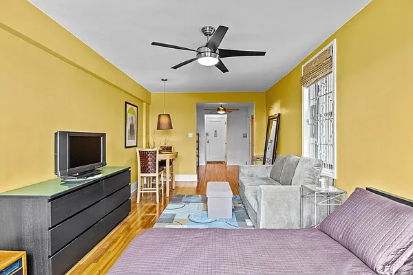 Sold by Compass | media 5