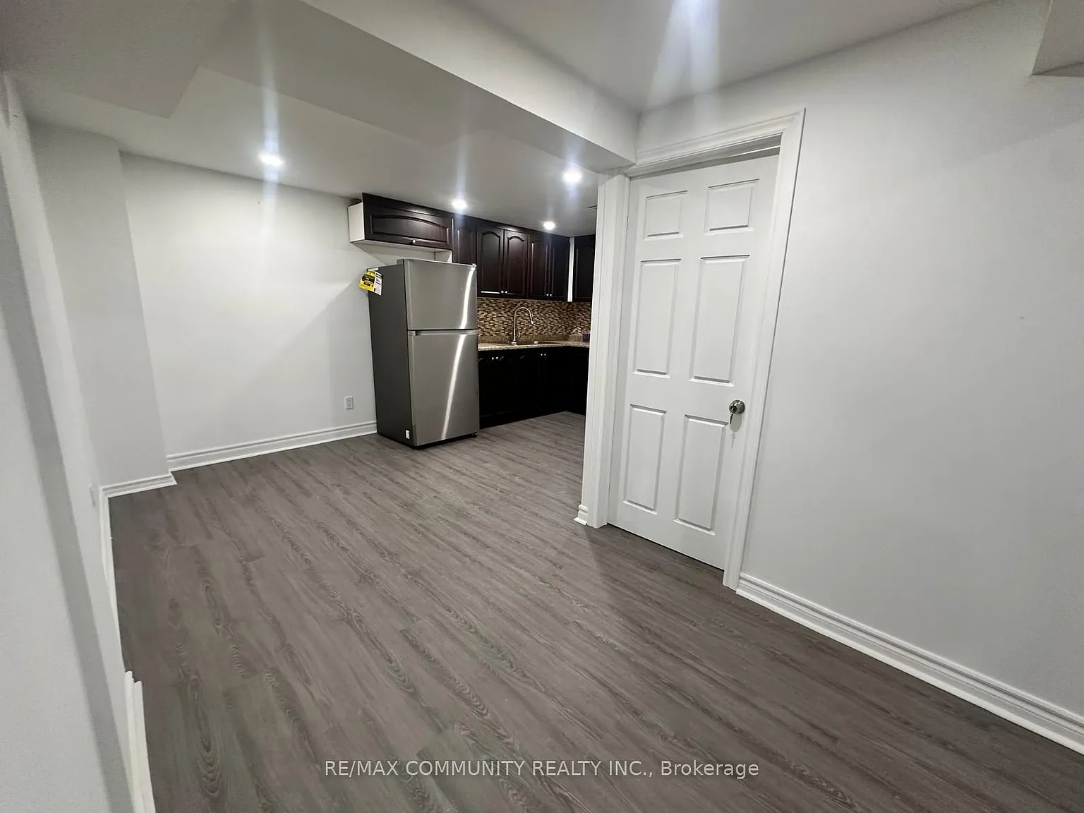 2 bed, $1,600 — Photo 3