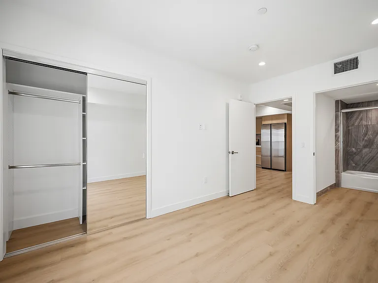 Hi Point Terrace by Wiseman — Photo 140
