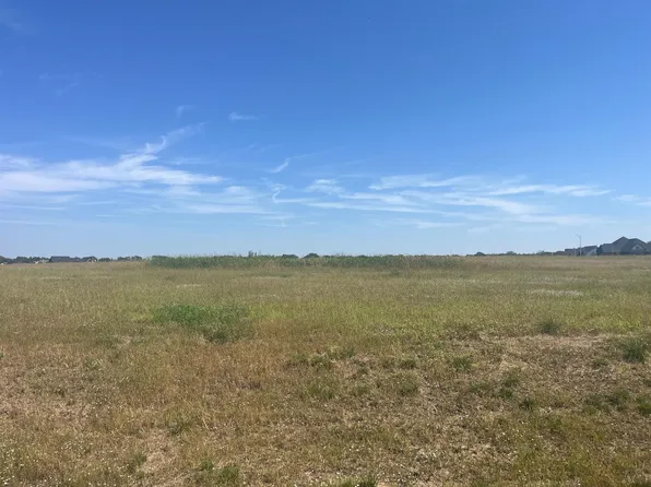 10 Cedar Ranch St #2, Derby, KS 67037