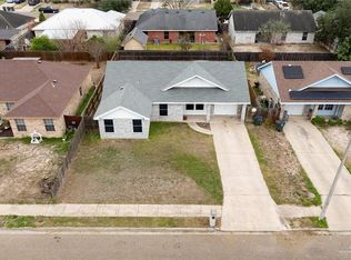 813 E Pebble Dr, Mission, TX 78574