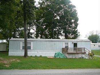 2nd image of 5858 Karen St