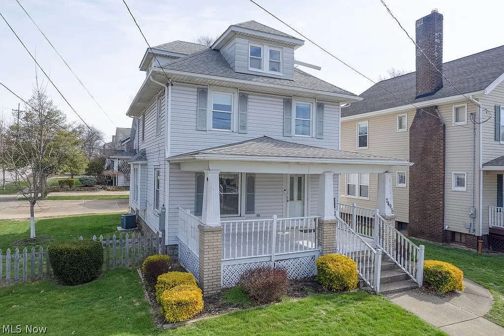 2495 Northland St photo 1