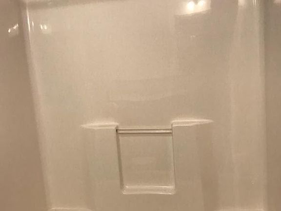4th image of 609 Cashew St