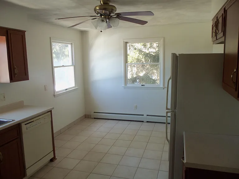 935 Farm To Market Rd — Photo 3