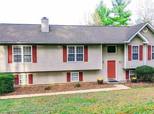 17 England Valley Rd, Weaverville, NC 28787