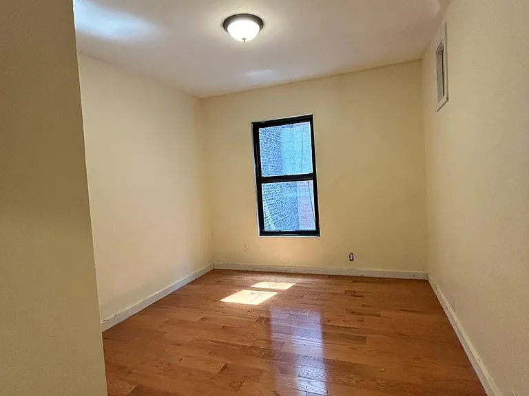 75 Lexington Ave #3R — Photo 10