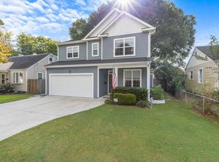 9404 Hickory St, Norfolk, VA 23503