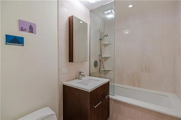 Rented by (Legacy) Elegran | media 20