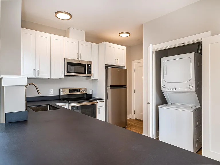 1425 S Jackson St #3 — Photo 5