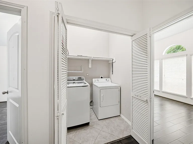 3802 Windmill Links Dr — Photo 23
