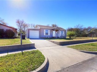 1252 E Ramsey Ave, Fort Worth, TX 76104