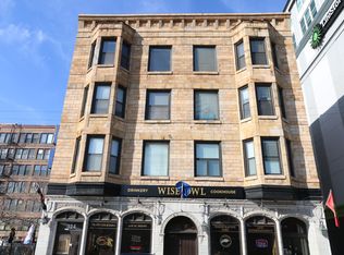 324 N Racine Ave #4S, Chicago, IL 60607