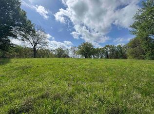 1163 W Raines Rd, Memphis, TN 38109
