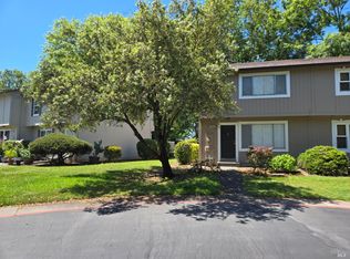 331 Algiers Ct, Santa Rosa, CA 95409