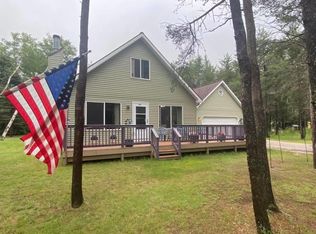 214 Memory Ln, Roscommon, MI 48653