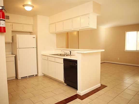 2nd image of 10102 Bonann Dr Unit B