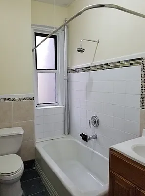 Rented by New York Residence | media 18