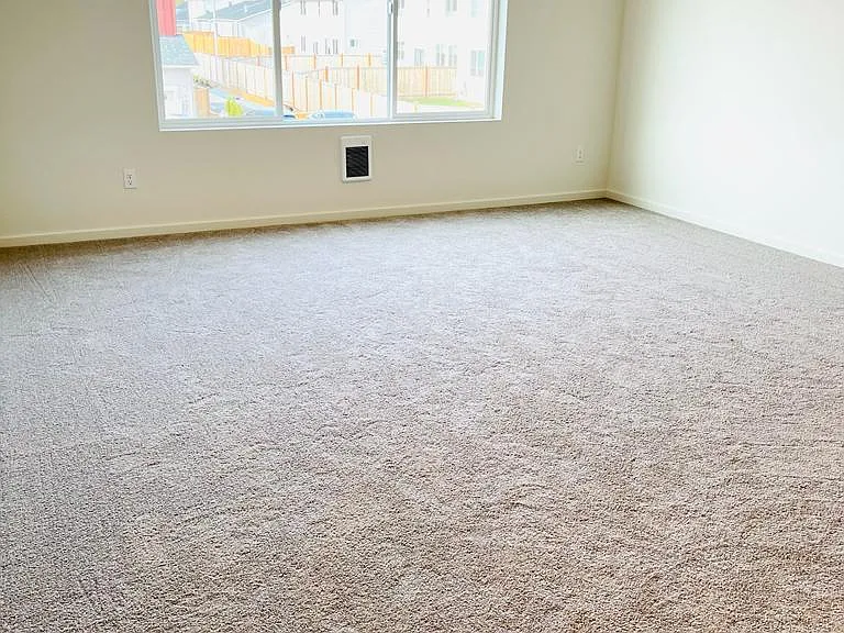 8406 55th Pl NE — Photo 5