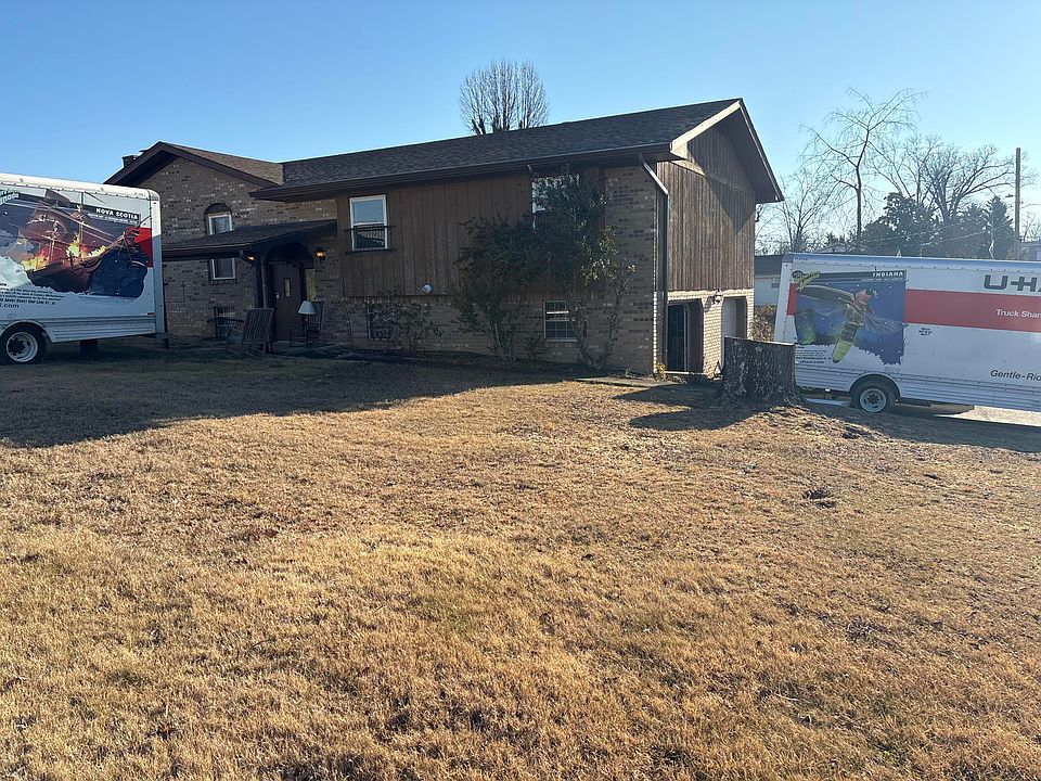 1st image of 2802 Saint Lawrence Rd