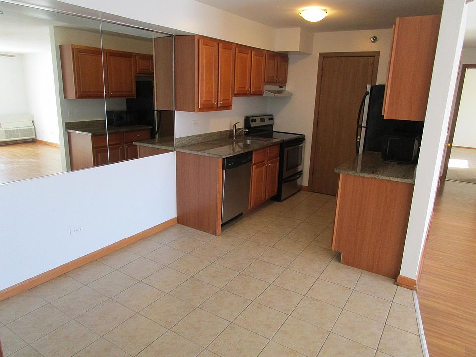 1st image of 987 Charlela Ln