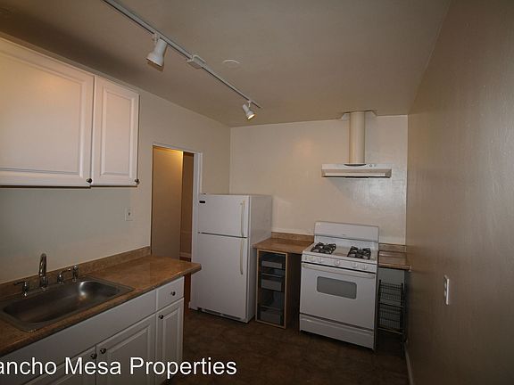4th image of 2052 4th Ave APT 1