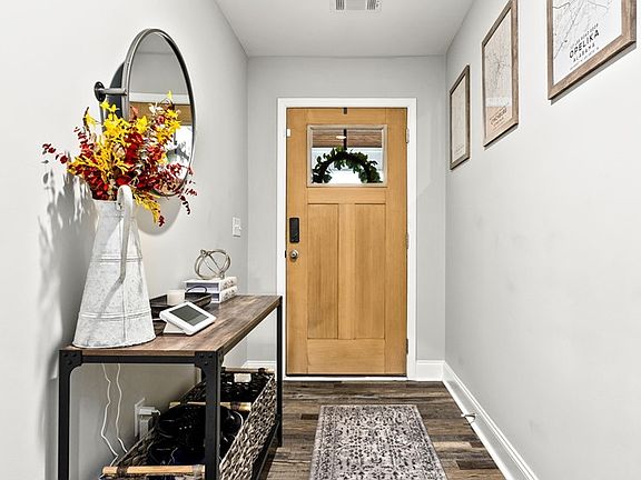 4th image of 117 Lee Road 2229