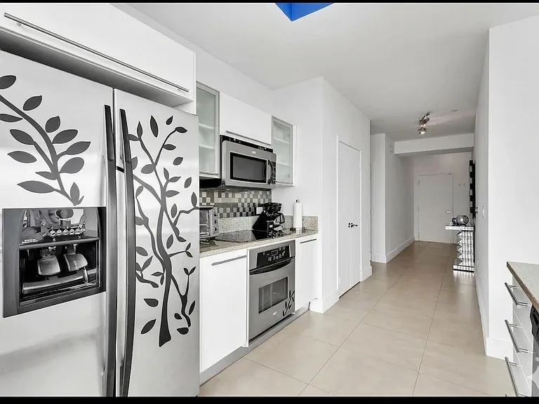 888 Biscayne Blvd #4701 — Photo 5
