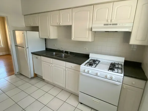 834 Reba Pl APT 1S, Evanston, IL 60202