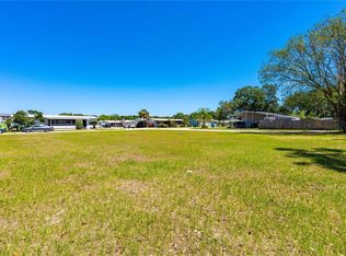 Chris Dr #134, Wesley Chapel, FL 33543