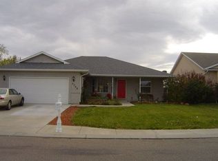 5348 Peregrine Dr, Pueblo, CO 81005