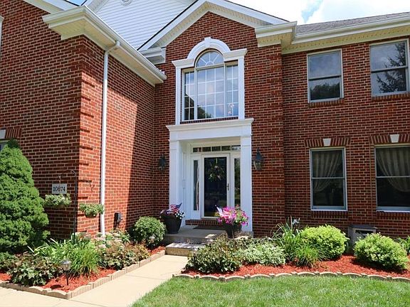 2nd image of 10674 Mountain Laurel Way
