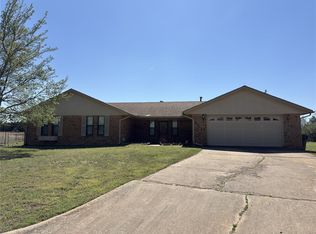 708 Cedar Lane Ct, Tecumseh, OK 74873