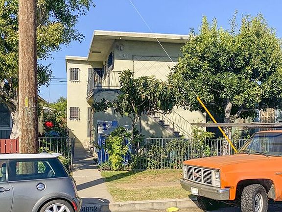 4th image of 4862 S Centinela Ave