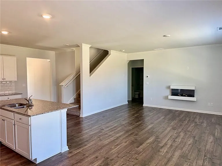 1316 Braselton Village Pkwy — Photo 4