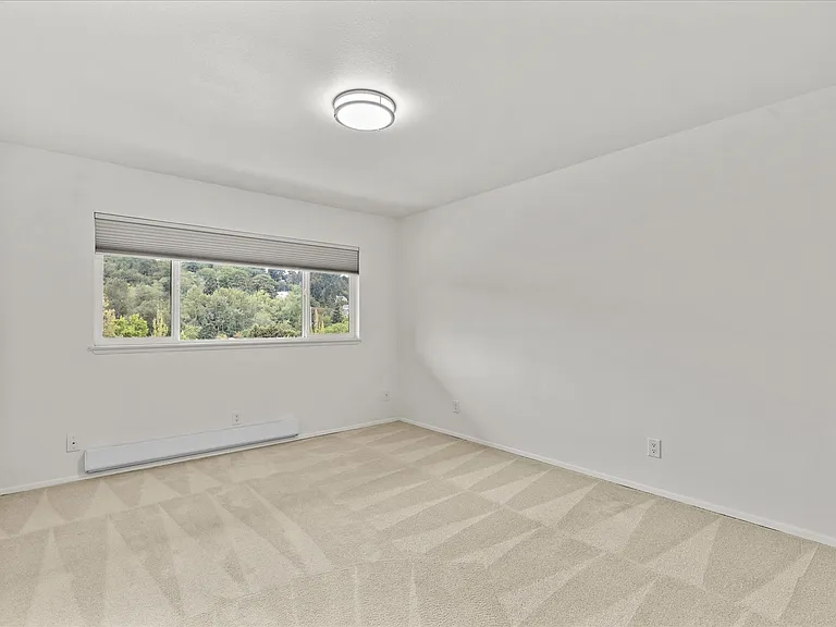1st bedroom