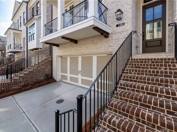 255 Briscoe Way #5, Alpharetta, GA 30009