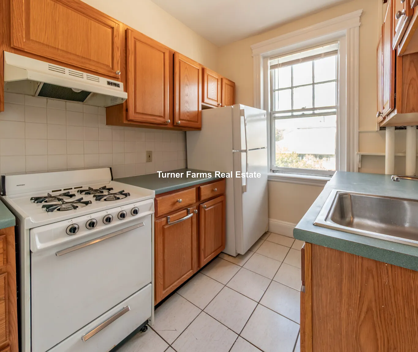1 bed, 9999 sqft, $2,600 — Photo 2
