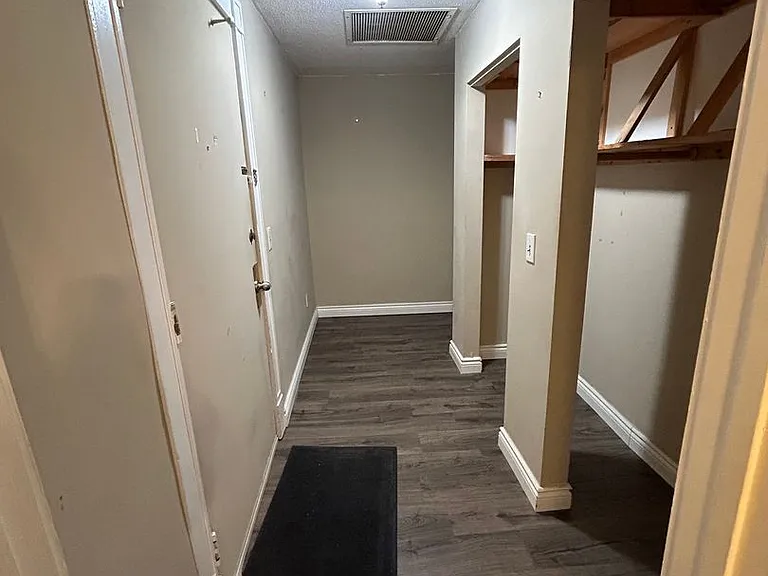 230 Gorham St #10 — Photo 13