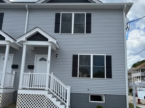 184 Avenue C Floor 1, Woonsocket, RI 02895