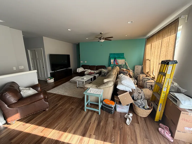 2618 Twin Pine St — Photo 6