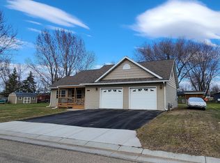 529 8th St, Audubon, MN 56511